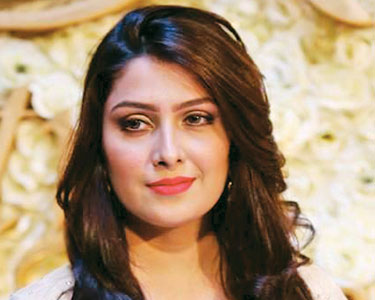 201607241530129766_Models-invading-Pakis