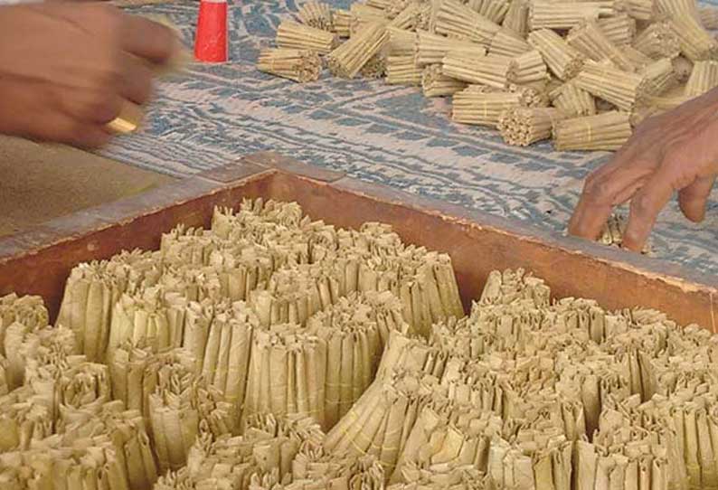 செய்யது பீடி நிறுவனத்துக்கு சொந்தமான 40 இடங்களில் வருமான வரித்துறை சோதனை செய்யது பீடி நிறுவனத்துக்கு சொந்தமான 40 இடங்களில் வருமான வரித்துறை சோதனை