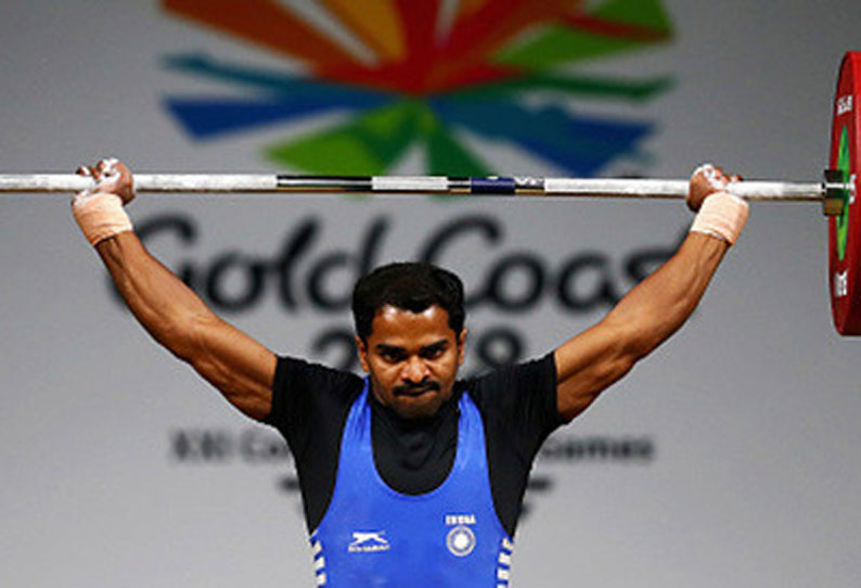 காமன்வெல்த்: பளு தூக்குதலில் இந்தியாவிற்கு முதல் பதக்கம் 201804050803159919_Indias-Gururaja-Wins-Weightlifting-Silver_SECVPF