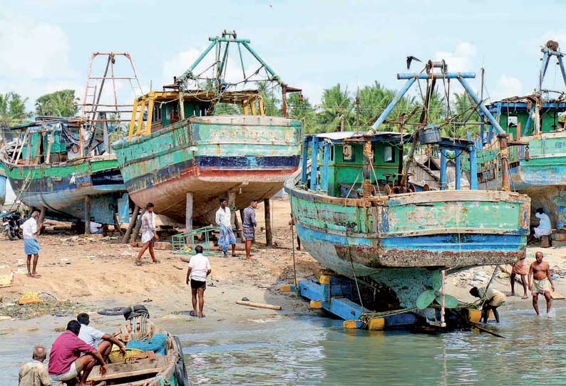 மீன்பிடி தடைகாலத்தை ஏப்ரல் மாதம் 1–ந்தேதி முதல் அமல்படுத்த வேண்டும் மீனவர்கள் கோரிக்கை