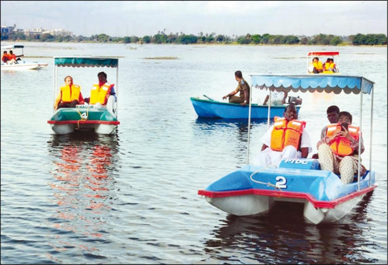 ரேஷன் கடைகளில் இலவச அரிசி வழங்குவது பற்றி இன்று முடிவு செய்யப்படும் - கவர்னர் கிரண்பெடி தகவல்