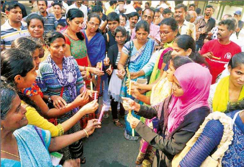 பாலியல் வன்கொடுமையை தடுக்க வலியுறுத்தி காதுகேளாதோர், வாய்பேச முடியாதோர் அமைதி ஊர்வலம்