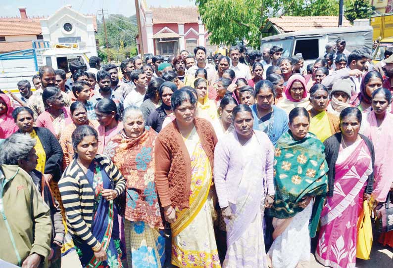 தனிநபர் கழிப்பிடம் கட்டுவதற்கு கூடுதலாக ரூ.5 ஆயிரம் பணம் வசூல், கலெக்டரிடம் பொதுமக்கள் புகார்