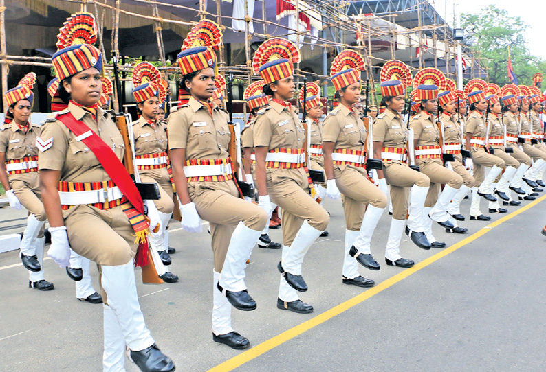 சுதந்திர தின விழாவுக்கு பலத்த பாதுகாப்பு: காரில் வரும்  முக்கிய பிரமுகர்களுக்கு அடையாள அட்டை