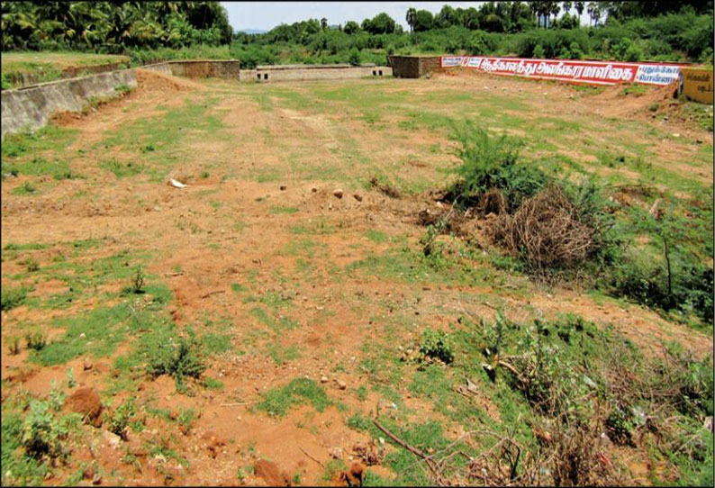 கடலில் கலக்கும் காவிரி நீரை புதிய கால்வாய் மூலம் கொண்டுவர வேண்டும், விவசாயிகள் கோரிக்கை