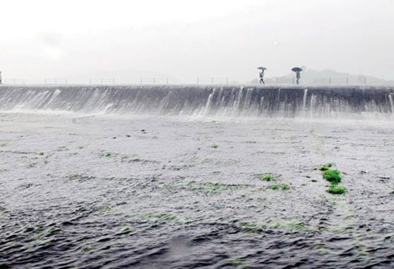 4 ஏரிகளை தொடர்ந்து மும்பைக்கு குடிநீர் வழங்கும் பட்சா ஏரி நிரம்பியது