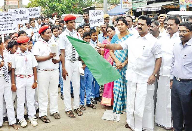 தமிழகத்தில் அனைத்து அணைகளும் பாதுகாக்கப்பட்டு வருகிறது அமைச்சர் காமராஜ் பேட்டி