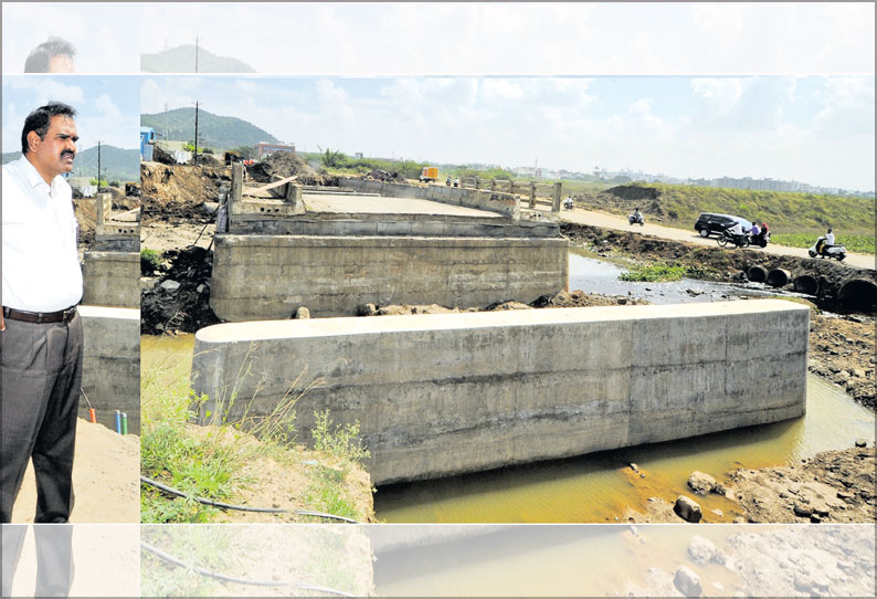 தாம்பரம் பகுதியில் வெள்ள தடுப்பு பணிகளை மாவட்ட கலெக்டர் ஆய்வு