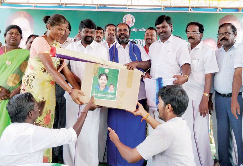 கிராம நிர்வாக அதிகாரிகள் போராட்டத்தை கைவிட்டு பணிக்கு திரும்ப வேண்டும் அமைச்சர் உதயகுமார் பேட்டி