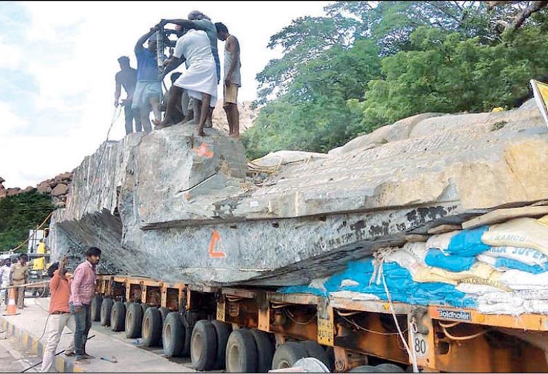 செஞ்சிக்கோட்டை மதில்சுவர்கள் பாதிக்காத வகையில் கடந்து செல்ல பிரமாண்ட சிலையின் பக்கவாட்டு பகுதி வெட்டி எடுக்கும் பணி தீவிரம்