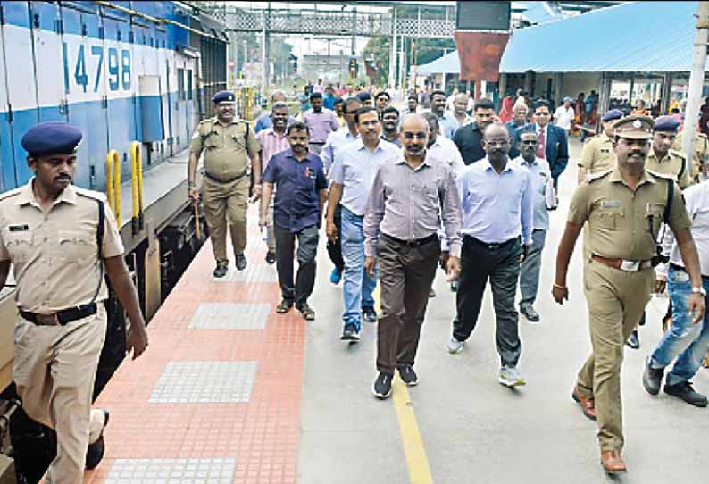 விழுப்புரம்-புதுச்சேரி இடையே கூடுதல் ரெயில்கள் இயக்கப்படும் - கோட்ட மேலாளர் பேட்டி