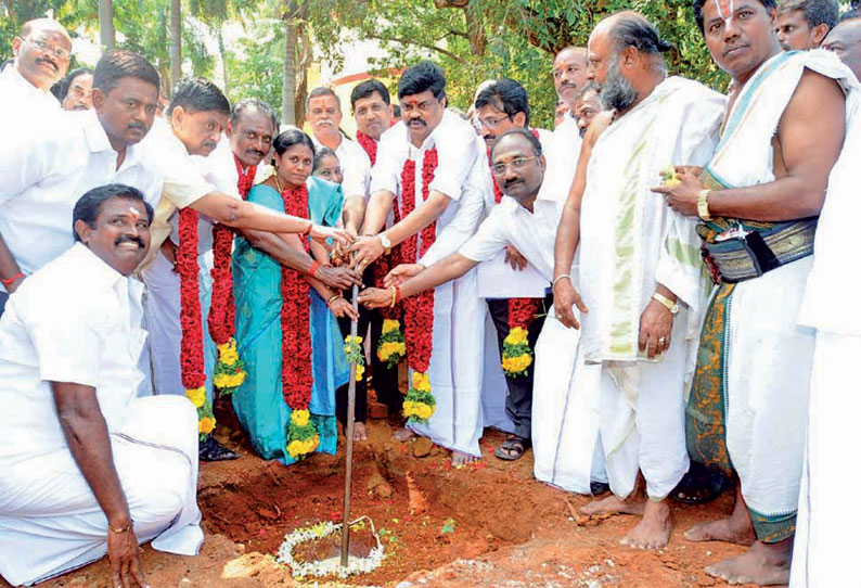 ராஜபாளையம் நகராட்சியில் மக்களின் பொருளாதார நிலைக்கு ஏற்ப வரி உயர்த்தப்பட்டுள்ளது - அமைச்சர் கே.டி.ராஜேந்திரபாலாஜி பேட்டி