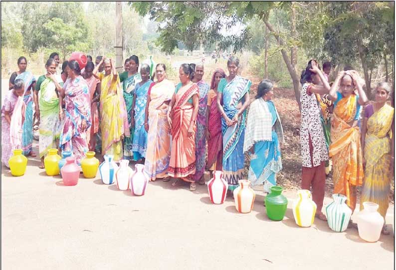 குடிநீர் வழங்க கோரி என்.எல்.சி. தலைமை அலுவலகத்தை இலங்கை அகதிகள் முற்றுகையிட முயற்சி