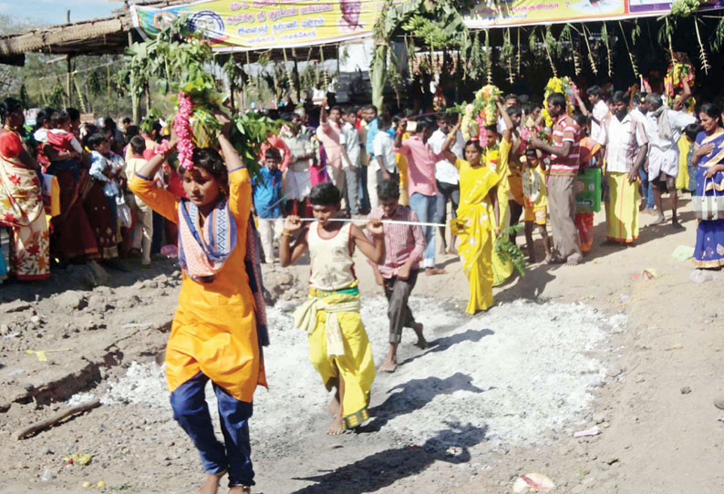 புதூர் மாரியம்மன் கோவில் திருவிழா