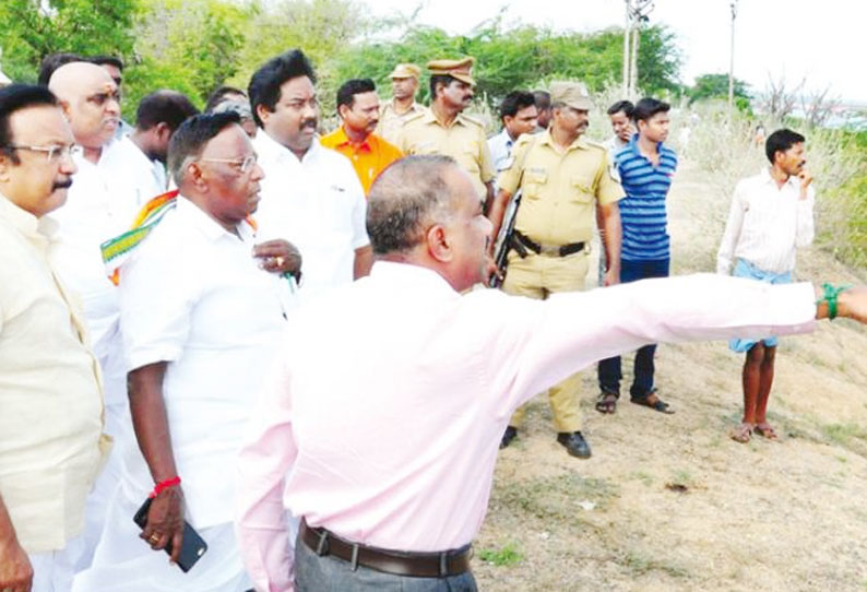 நோணாங்குப்பம் சுண்ணாம்பாறு படுகை அணை பகுதியில் மணல் குவாரி முதல்-அமைச்சர் ஆய்வு