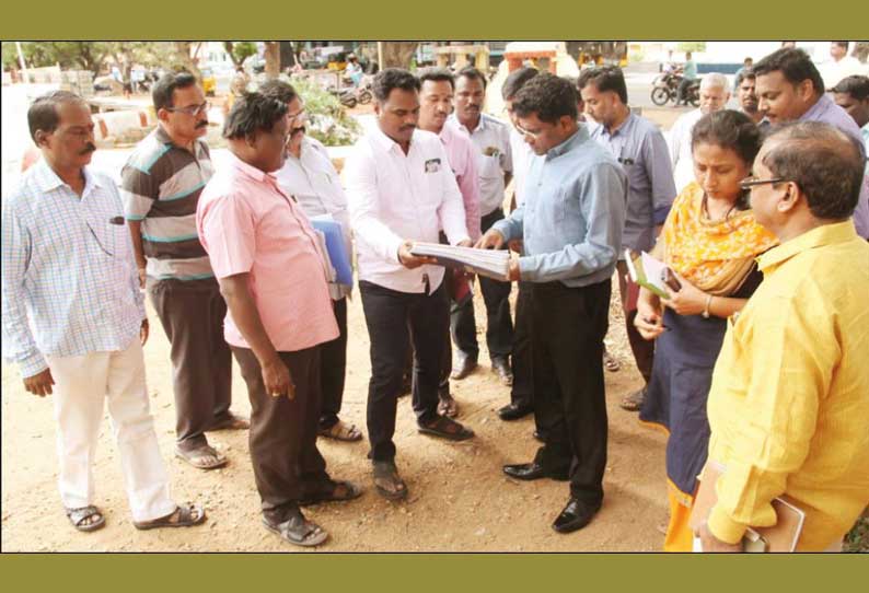 திருவண்ணாமலை கிரிவலப்பாதையில் கடைகள், பூங்கா அமைக்க இடங்களை கலெக்டர் ஆய்வு