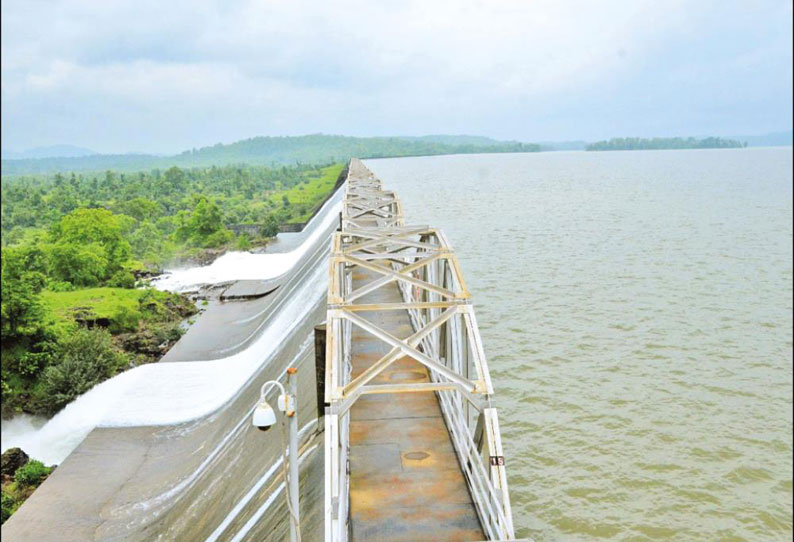 3 ஏரிகளை தொடர்ந்து 4-வதாக மும்பைக்கு குடிநீர் வழங்கும் தான்சா ஏரி நிரம்பியது