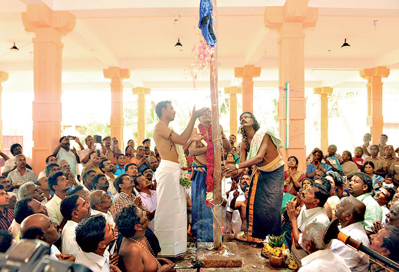 சின்னமனூர் அருகே குச்சனூர் சனீஸ்வரர் கோவில் ஆடித்திருவிழா