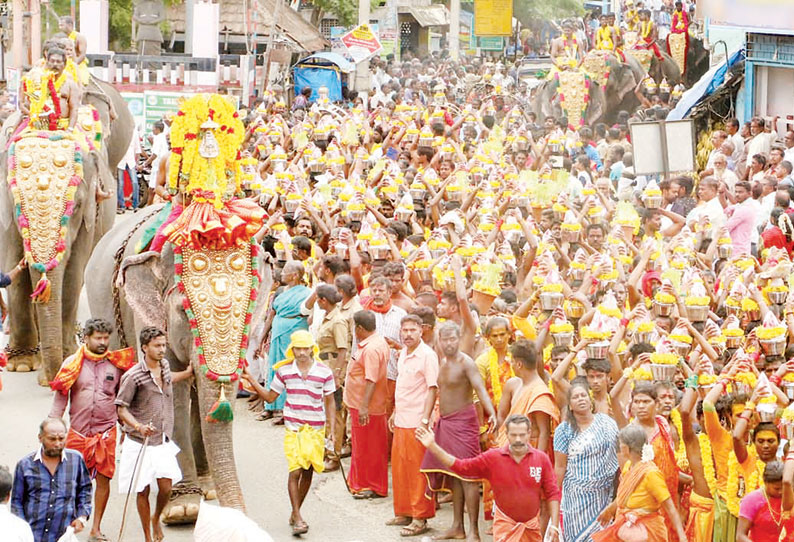 முப்பந்தல் ஆலமூடு அம்மன் கோவிலில் பூக்குழி கொடைவிழா: பால்குடங்களுடன் திரளான பக்தர்கள் ஊர்வலம்