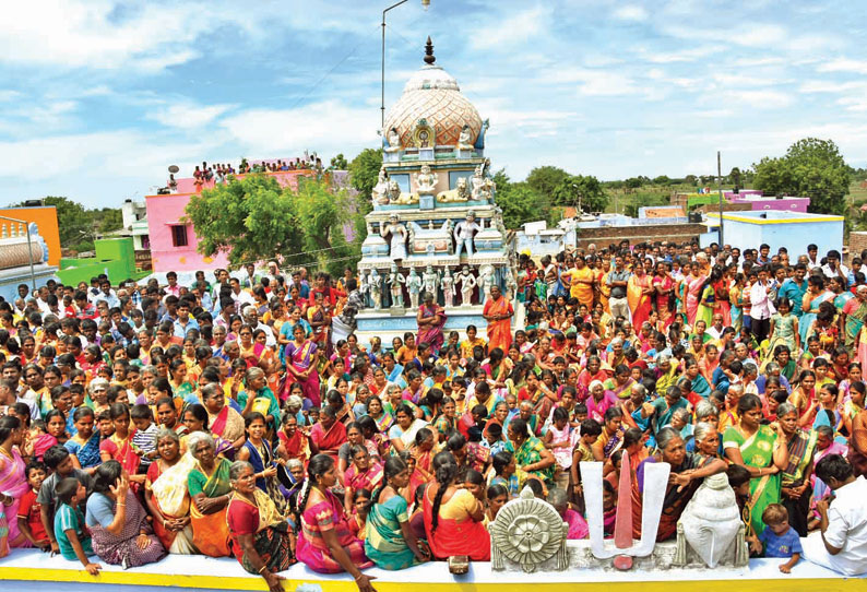 கழுகுமலை அருகே சென்றாய பெருமாள் கோவிலில் கும்பாபிஷேகம் அமைச்சர் உள்பட திரளான பக்தர்கள் தரிசனம்