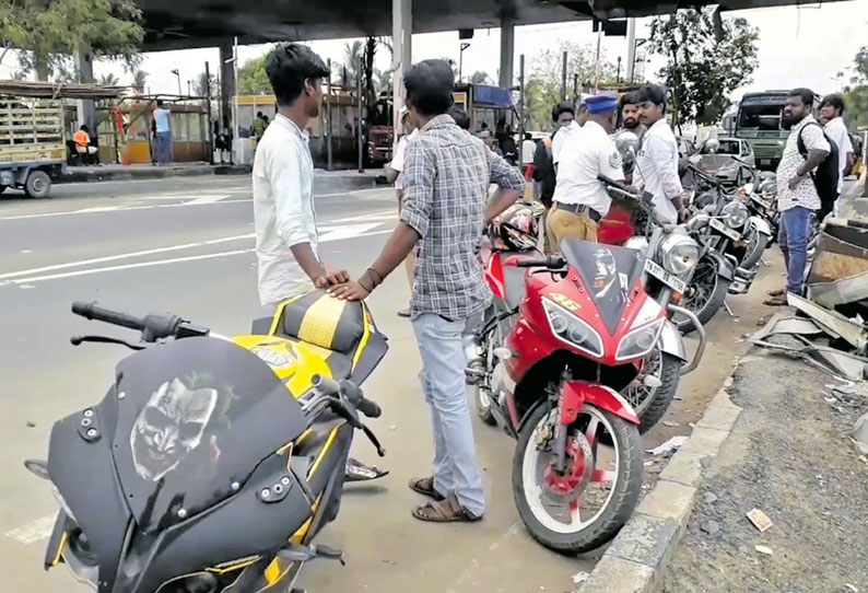 அதிக இரைச்சல் எழுப்பும் ‘சைலன்சர்’ பொருத்திய 20 மோட்டார் சைக்கிள்கள் பறிமுதல்