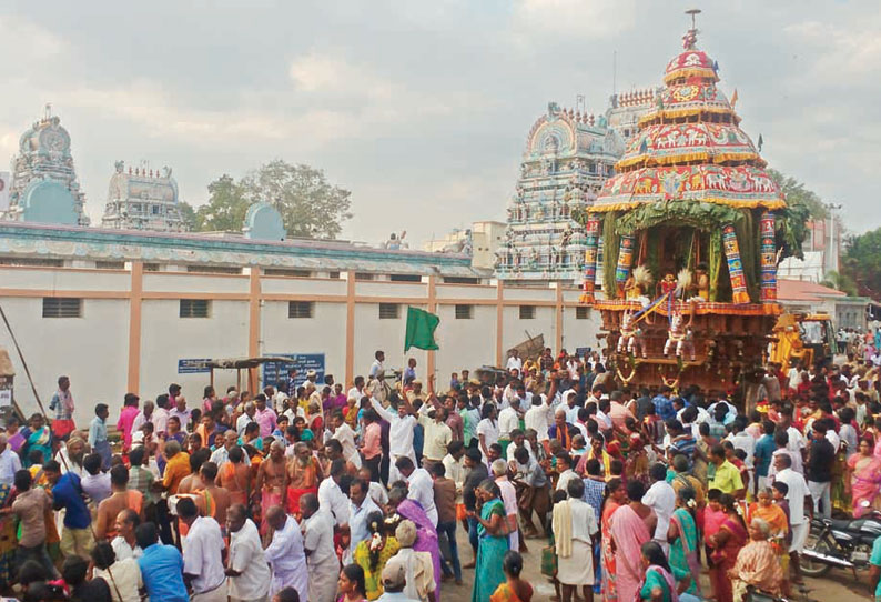 பத்ரகாளியம்மன் கோவில் மாசிமக தேரோட்டம்