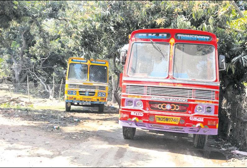 நிலத்தடி நீரை எடுப்பதால் கடல் தண்ணீர் உட்புகுவதாக குற்றச்சாட்டு