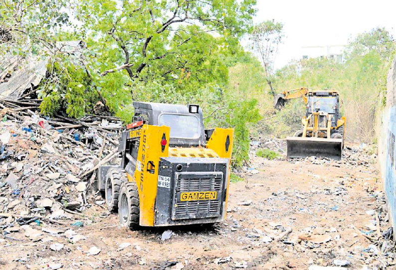 திரு.வி.க.நகரில் மாநகராட்சிக்கு சொந்தமான ரூ.16 கோடி ஆக்கிரமிப்பு நிலம் மீட்பு, மண்டல அதிகாரிகள் அதிரடி