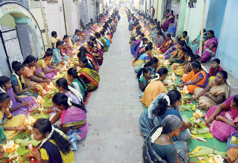 ஆறுமுகநேரி லட்சுமிமாநகரம் மாரியம்மன் கோவில் கொடை விழா