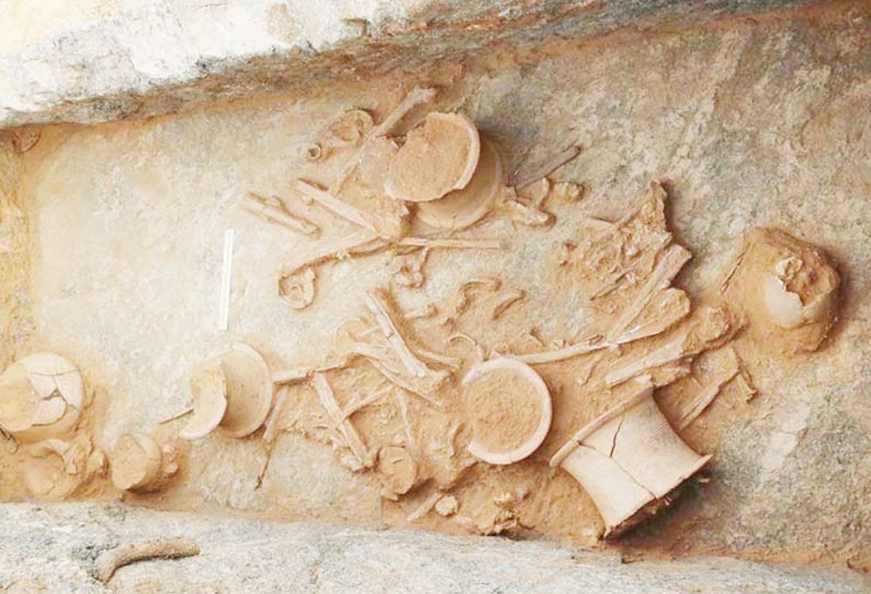 அகழ்வாராய்ச்சியில் 2,500 ஆண்டுகளுக்கு முந்தைய முத்திரை கல்-எழுத்துள்ள பானை கண்டுபிடிப்பு