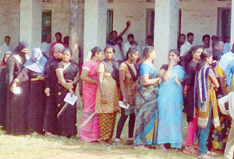 கர்நாடக சட்டசபை தேர்தல்: கோலார், சிக்பள்ளாப்பூர் மாவட்டங்களில் அமைதியான முறையில் ஓட்டுப்பதிவு
