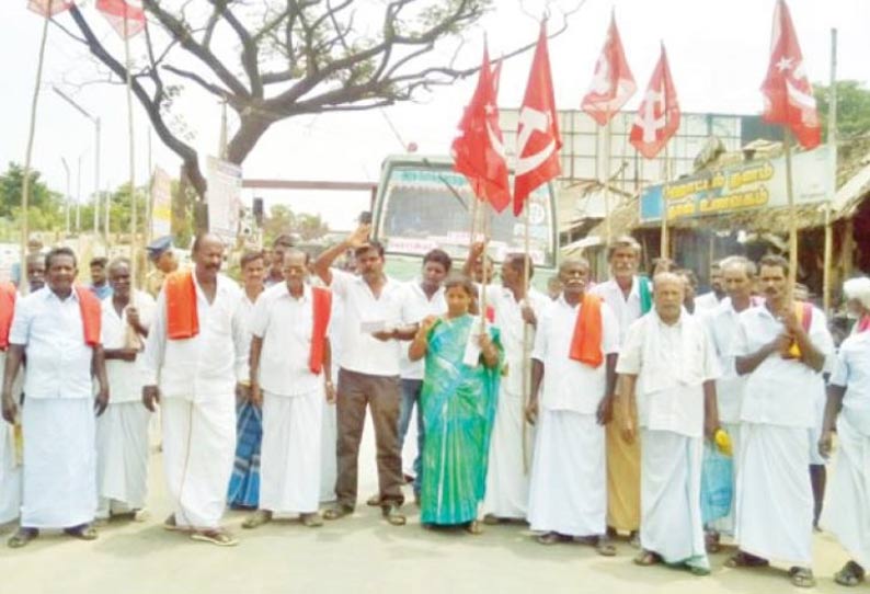 தூத்துக்குடி துப்பாக்கி சூடு சம்பவத்தை கண்டித்து மார்க்சிஸ்ட் கம்யூனிஸ்டு கட்சியினர் சாலை மறியல்