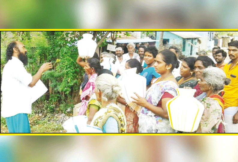 குடிநீர் பிரச்சினையை தீர்க்கக்கோரி ஆய்வுக்கு வந்த அதிகாரியை கிராமமக்கள் முற்றுகை