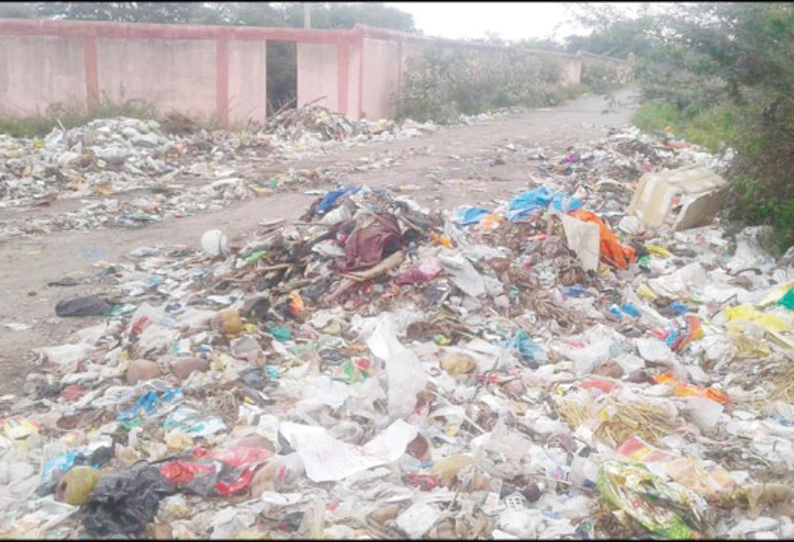 அரக்கோணம் நகராட்சியில், குப்பைகளை தரம்பிரிக்க ரூ.3¼ கோடியில் பயோ மெட்ரிக் கருவிகள் ஆணையாளர் தகவல்