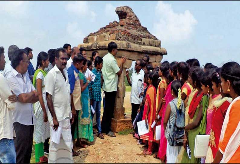 நரிப்பையூர் உலகம்மன் கோவிலில் 13–ம் நூற்றாண்டு கல்வெட்டு கண்டுபிடிப்பு