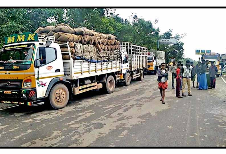 கொடைக்கானல் மலைப்பாதையில் கனரக வாகனங்களுக்கு தடை: நடுவழியில் நிற்கும் லாரிகளால் காய்கறிகள் அழுகும் அவலம் - விவசாயிகள் கவலை