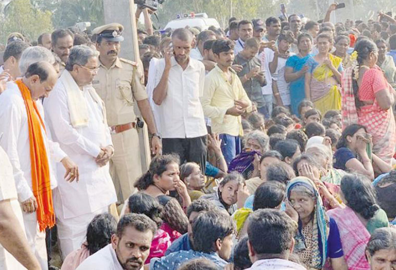 பஸ் விபத்தில் பலியானவர்களின் குடும்பத்தினருக்கு குமாரசாமியுடன் பேசி கூடுதல் நிதி வழங்க நடவடிக்கை எடுப்பேன் சித்தராமையா பேட்டி