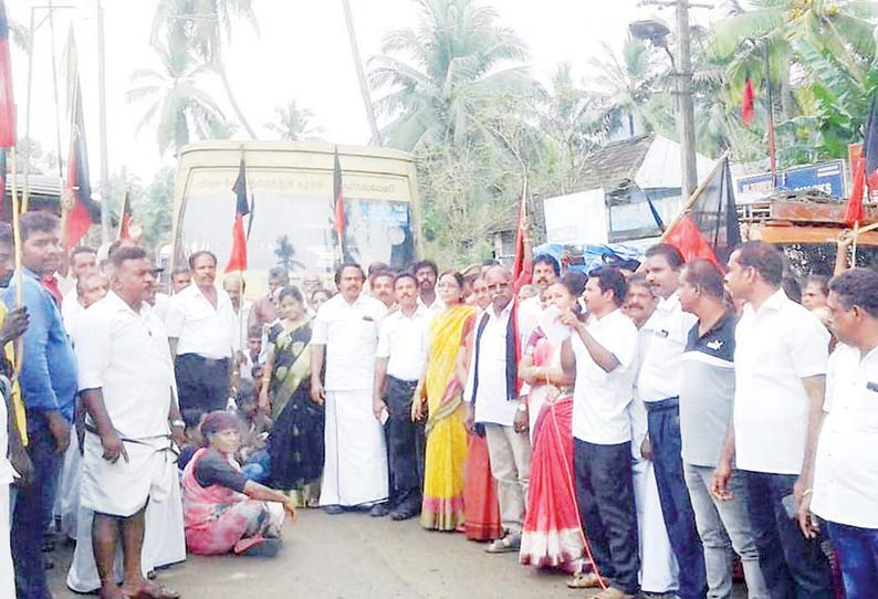 குலசேகரம் அருகே சாலையை சீரமைக்கக்கோரி தி.மு.க.வினர் மறியல் எம்.எல்.ஏ. உள்பட 105 பேர் கைது