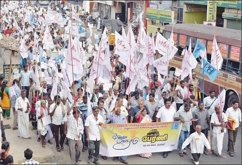 திருப்பூர் வர்த்தகத்தை பணமதிப்பிழப்பு நடவடிக்கை சரிவடைய செய்துள்ளது - டி.கே.ரங்கராஜன் எம்.பி. பேச்சு