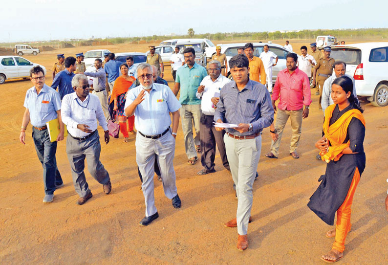 ஸ்டெர்லைட் ஆலையில் ஆய்வு செய்ய தேசிய பசுமை தீர்ப்பாயம் அமைத்த குழு வருகை தாமிர தாது கழிவு கொட்டப்பட்ட இடத்தில் ஆய்வு