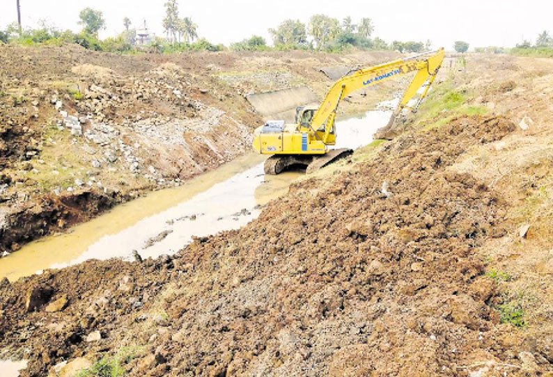 கண்டலேறு அணையில் இருந்து பூண்டி ஏரிக்கு கூடுதல் தண்ணீர் திறப்பு