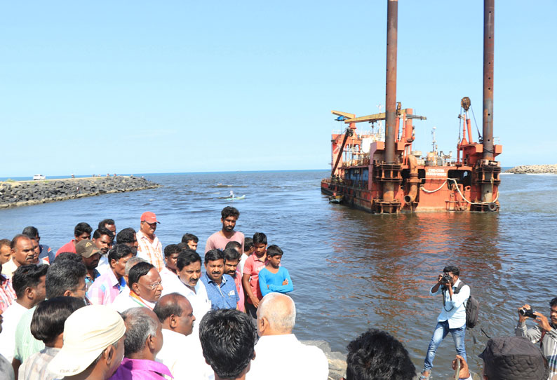 துறைமுக முகத்துவாரத்தில் மணல் சேராமல் இருக்க நிரந்தர தீர்வு காண நடவடிக்கை எடுக்கப்படும் - முதல் அமைச்சர் நாராயணசாமி