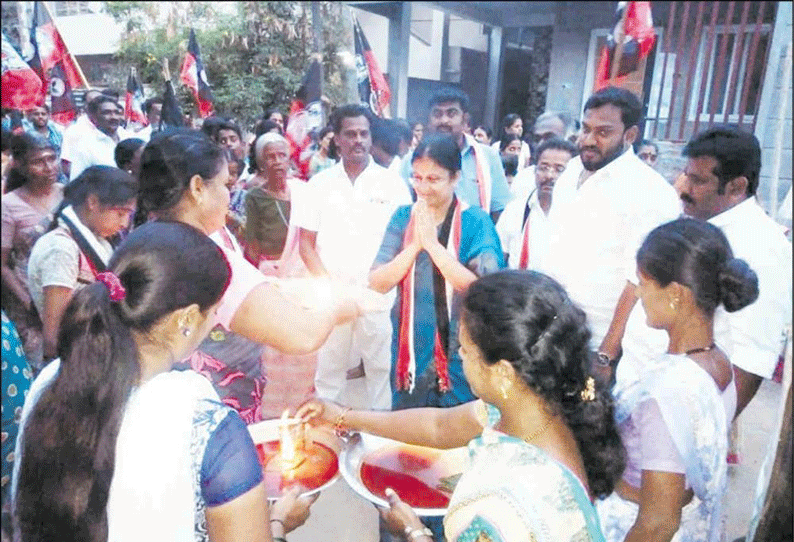 ‘மத்திகிரி சர்க்கிளில் மேம்பாலம் அமைக்கப்படும்’ அ.தி.மு.க. வேட்பாளர் ஜோதி பாலகிருஷ்ணரெட்டி உறுதி