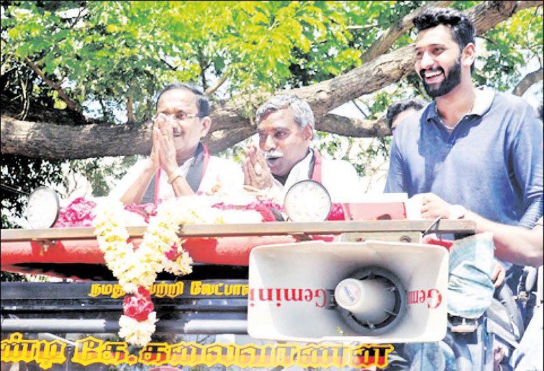 திருவாரூர் சட்டசபை தொகுதியில் மு.க.தமிழரசு, நடிகர் அருள்நிதி வீதி, வீதியாக பிரசாரம்