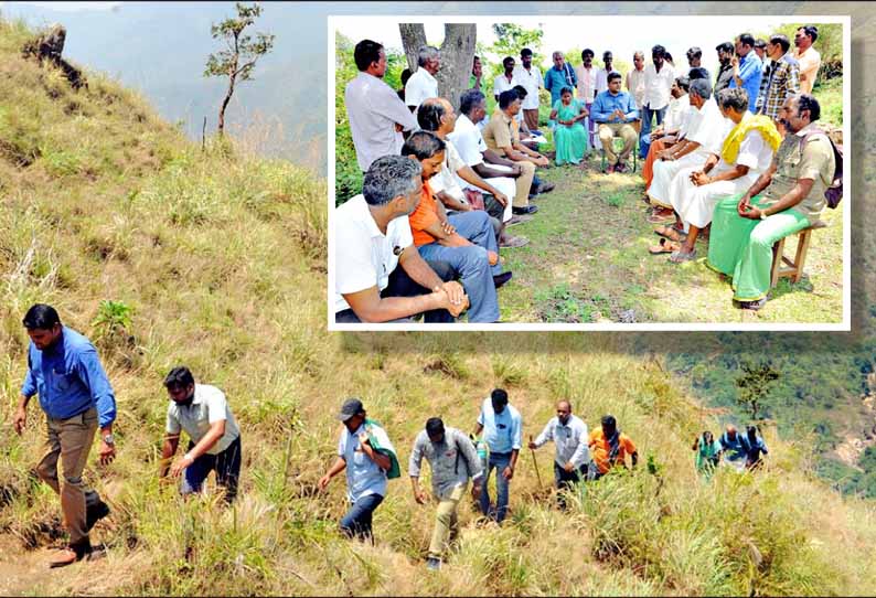 போடி அருகே தேர்தலை புறக்கணித்த மக்களுடன் சப்-கலெக்டர் தலைமையில் அதிகாரிகள் பேச்சுவார்த்தை - ஆபத்தான மலைப்பாதையில் 15 கி.மீ. தூரம் நடந்து சென்றனர்