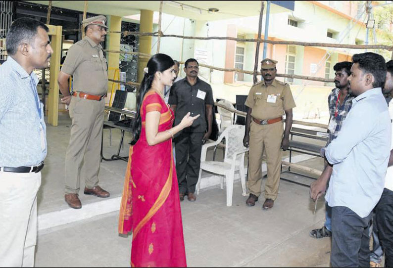 கருப்பூர் வாக்கு எண்ணும் மையத்தில் பாதுகாப்பு குறித்து கலெக்டர் ஆய்வு