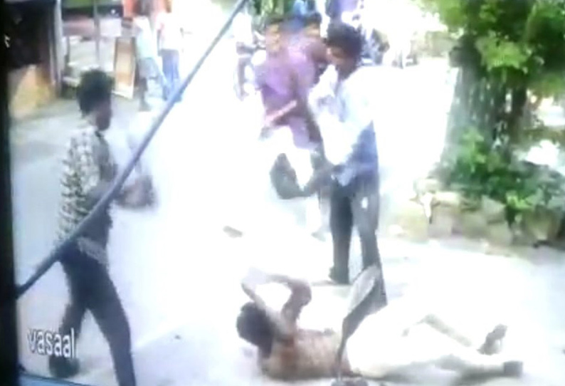 திருவானைக்காவலில் காதல் விவகாரத்தில் பயங்கரம்: வாலிபர் மீது 5 பேர் கும்பல் சரமாரி தாக்குதல்