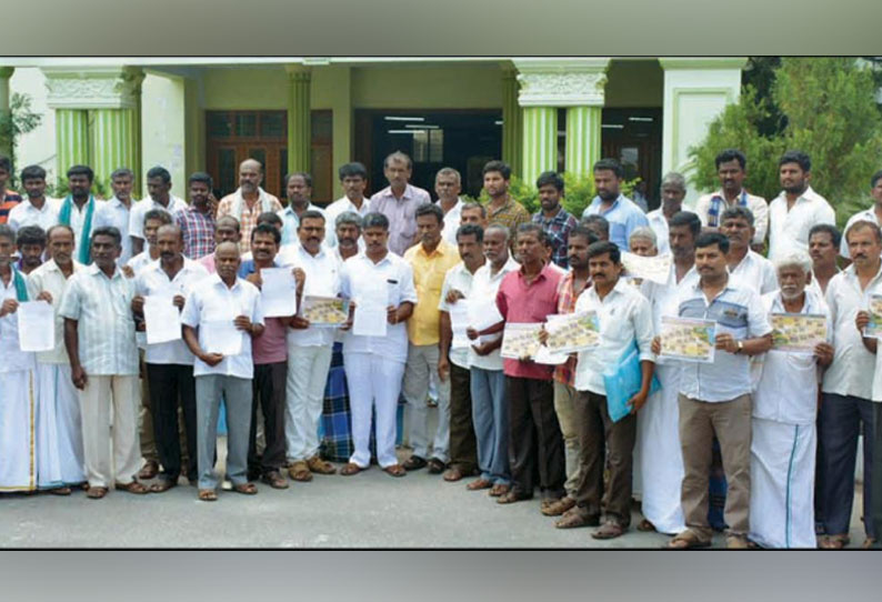 தென்பெண்ணை ஆற்றில் இருந்து கால்வாய் மூலம் ஏரிகளுக்கு தண்ணீர் நிரப்ப வேண்டும்: கலெக்டர் அலுவலகத்தில் விவசாயிகள் மனு