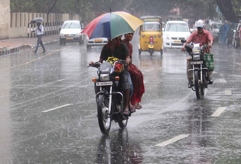 வருகிற 20, 21-ந்தேதிகளில் கடலோர மாவட்டங்களில் கனமழை பெய்ய வாய்ப்பு 201912152058193603_In-the-coming-20th-and-21st-Heavy-rains-in-coastal-districts_SECVPF