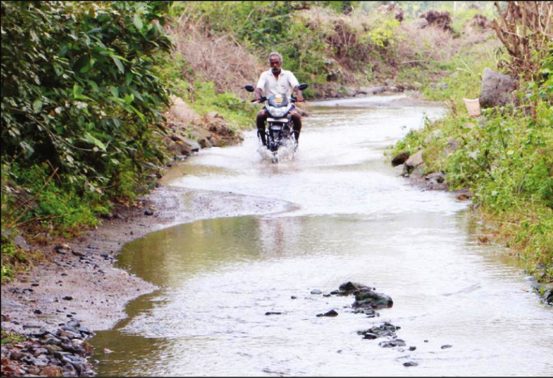 தொடர் மழை காரணமாக ஓட்டேரி ஏரிக்கு நீர்வரத்து தொடங்கியது - விவசாயிகள் மகிழ்ச்சி